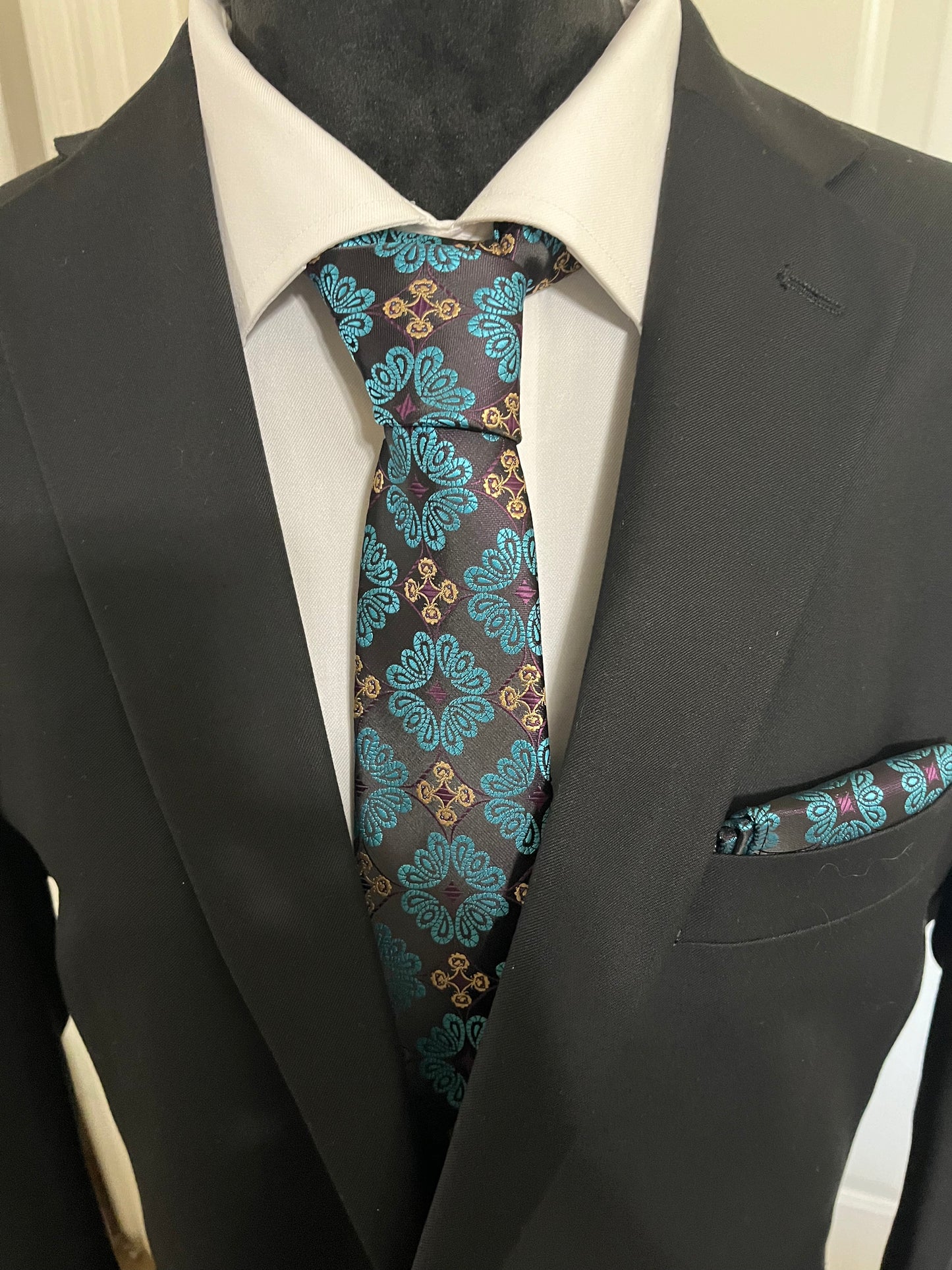 Fashionable Necktie and Pocket Square
